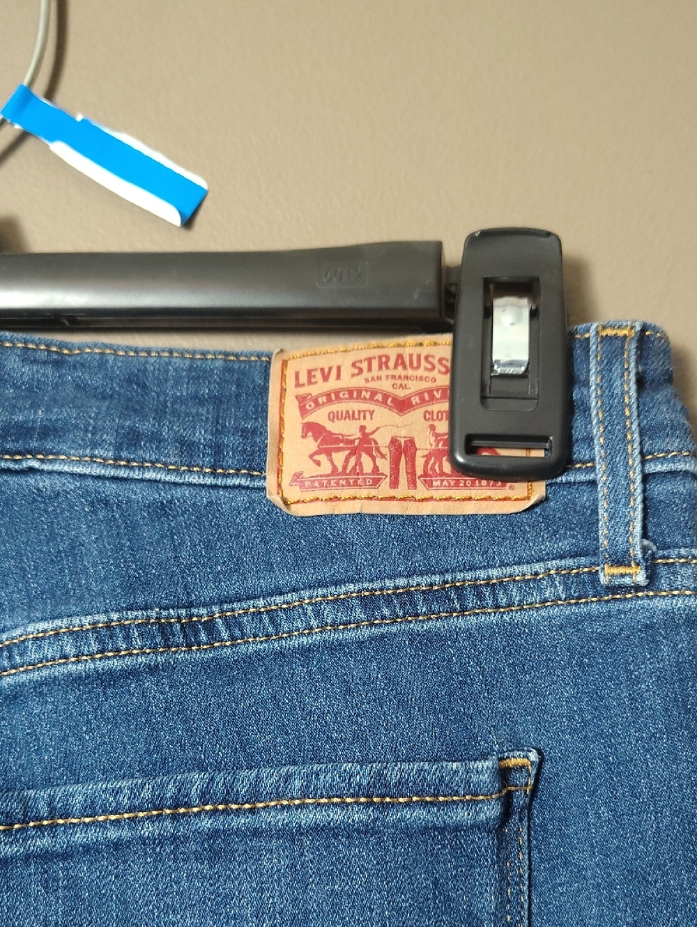 Levi's 721 High Rise Skinny Ankle Jeans Distressed Size 31 - Picture 9 of 10